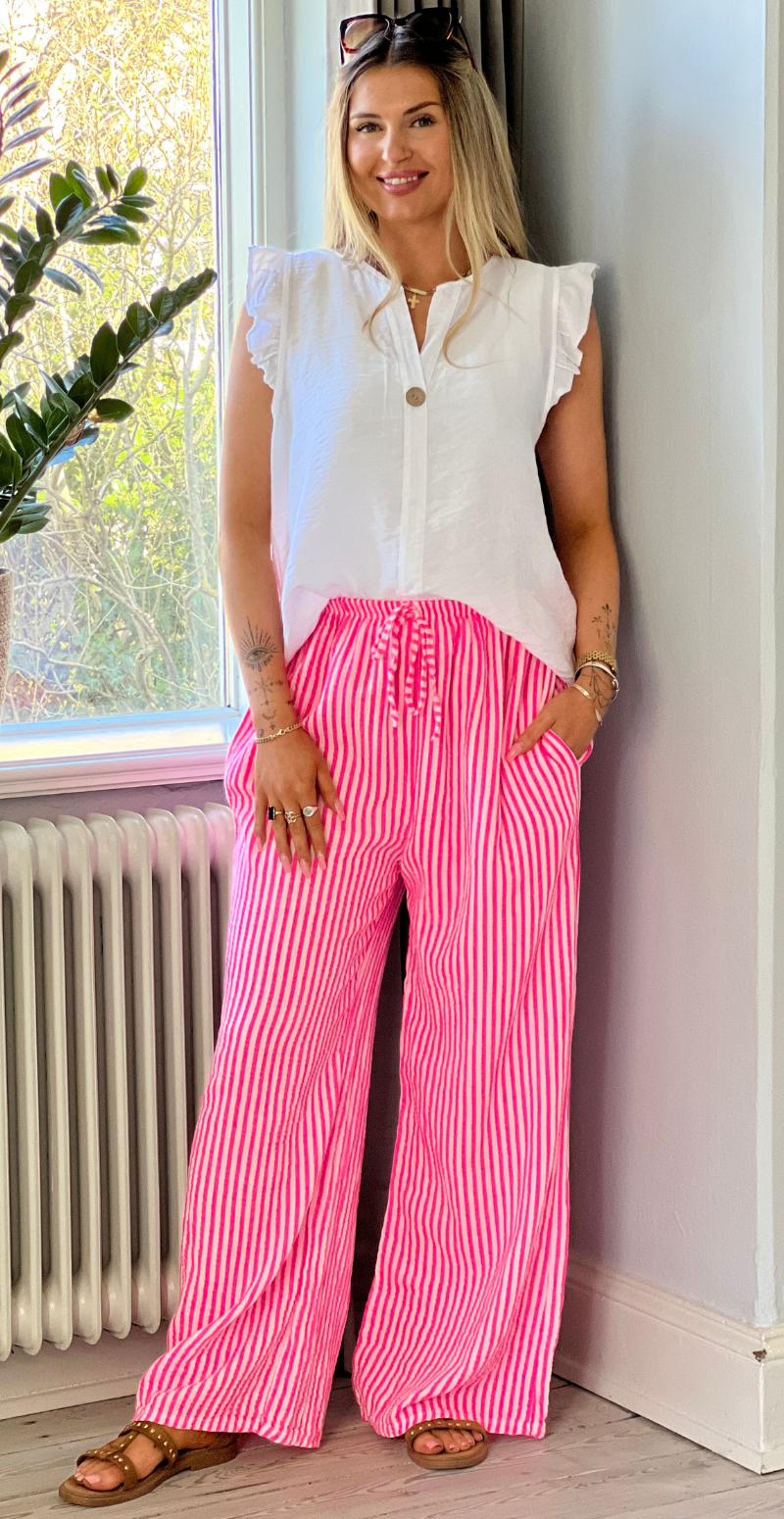 Zelina bukser med striber i musselin fuxia LikeLondon