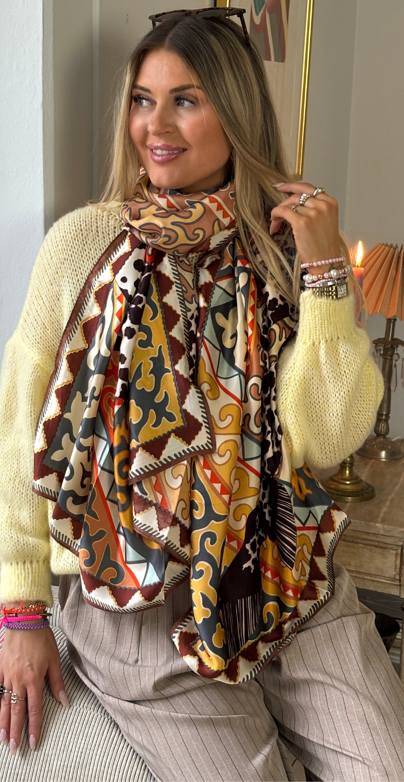 Tørklæde i silk-look med motiv af hest brun LikeLondon