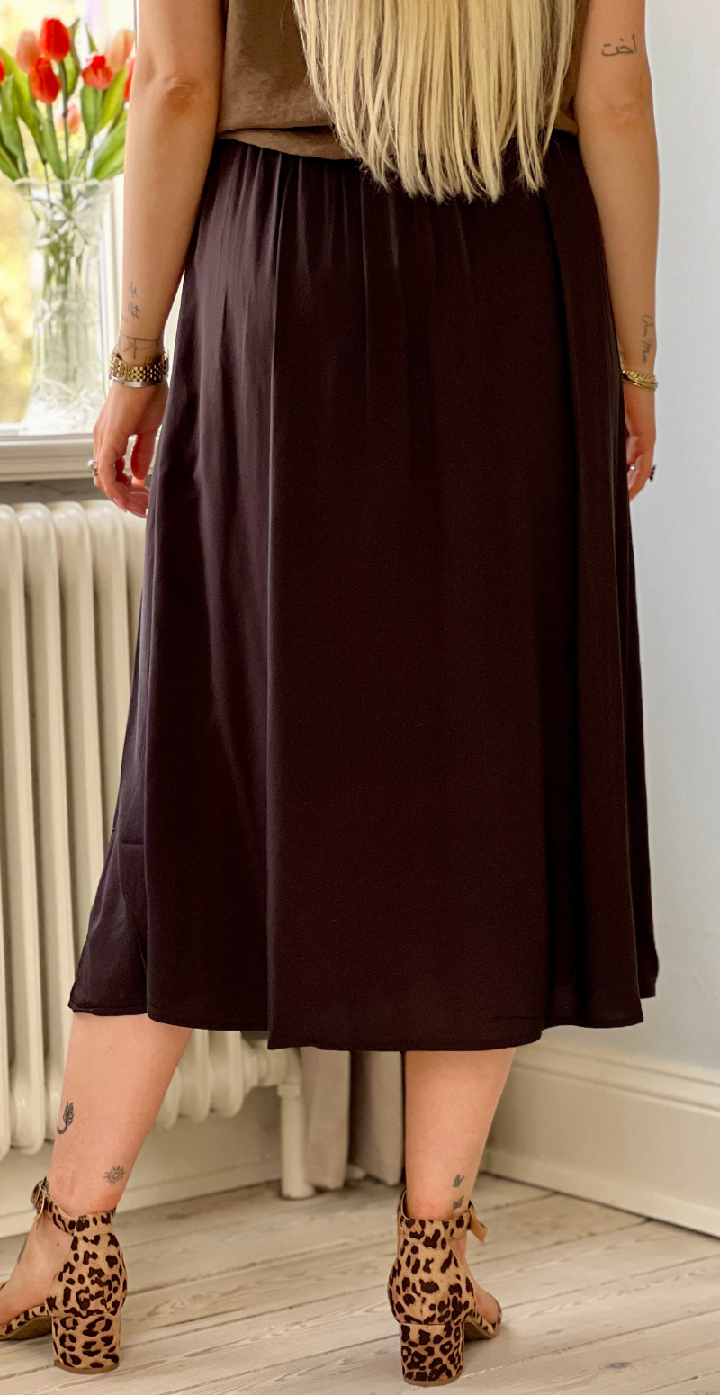 Joella midi skirt med slids meteorite B.young
