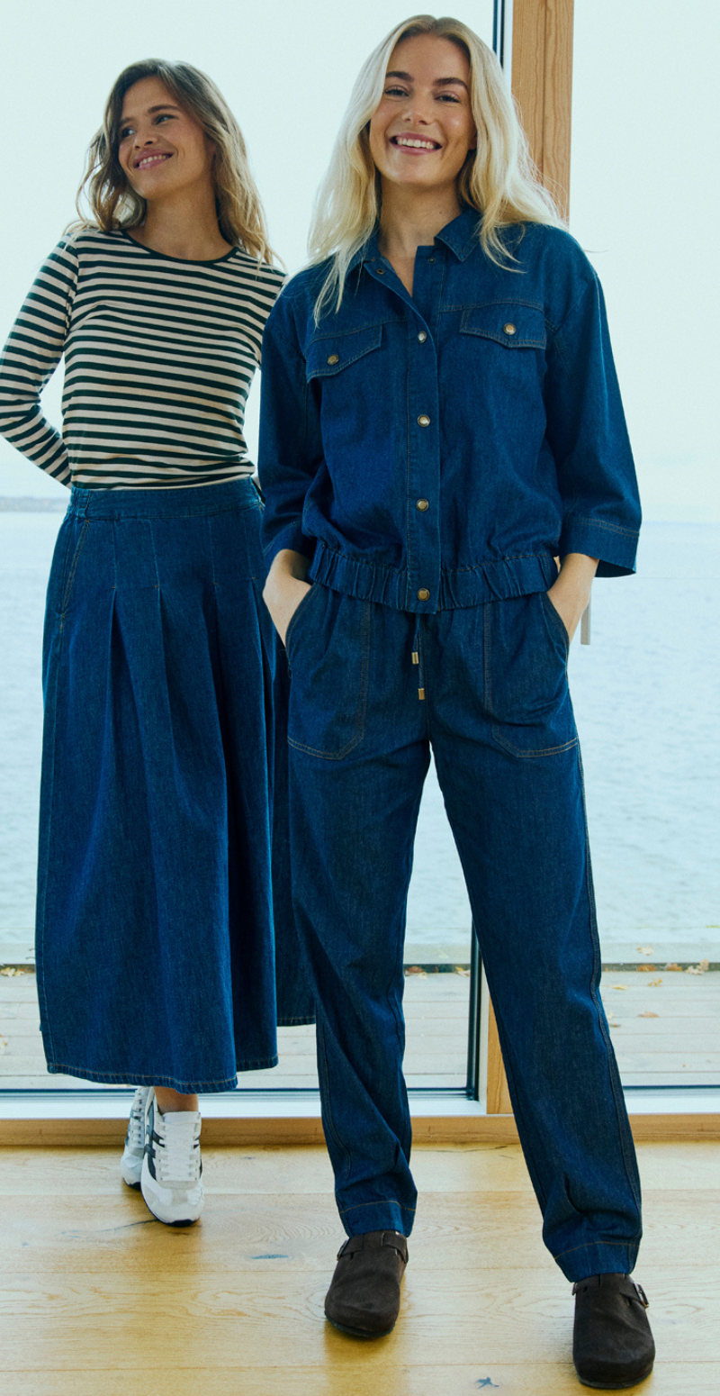 Lisea bukser med store lommer dark blue denim Freequent