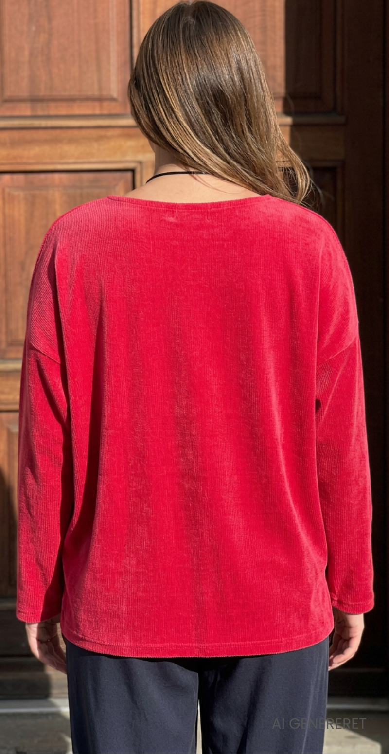 Maren bluse i velour og halskæde rød LikeLondon