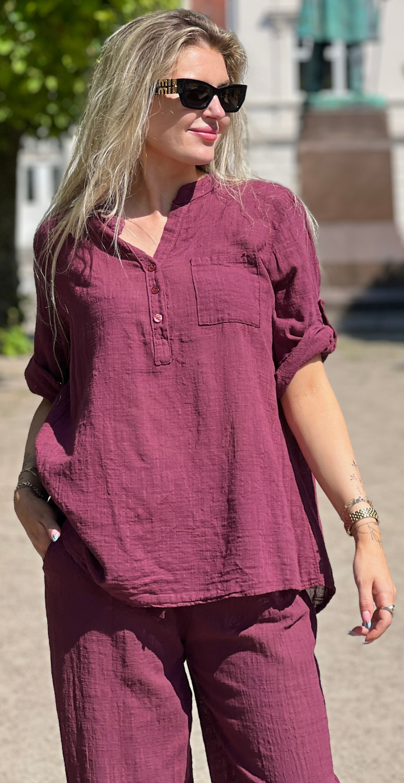 bordeaux karla bluse i bomuld fra LikeLondon