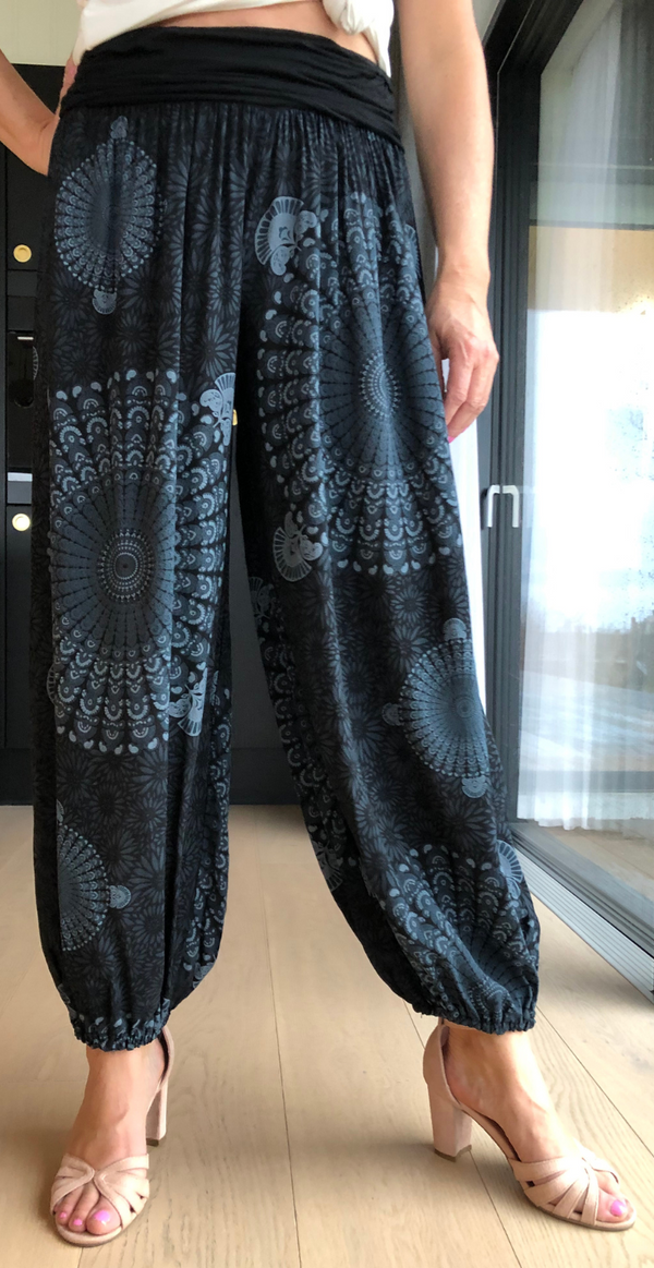 Jill bukser med mønster sort LikeLondon
