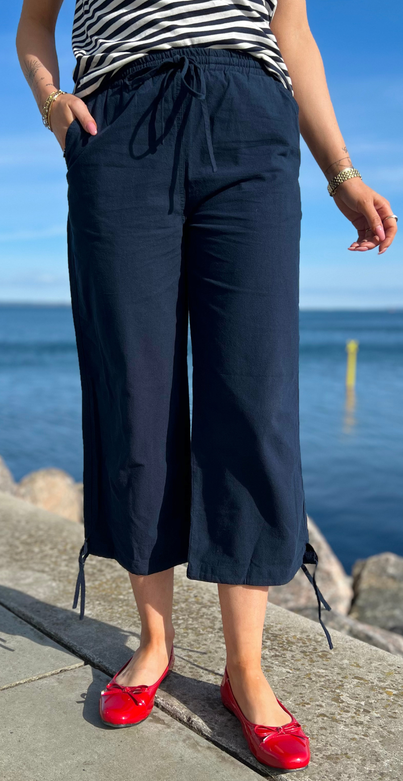 sally capri bukser navy