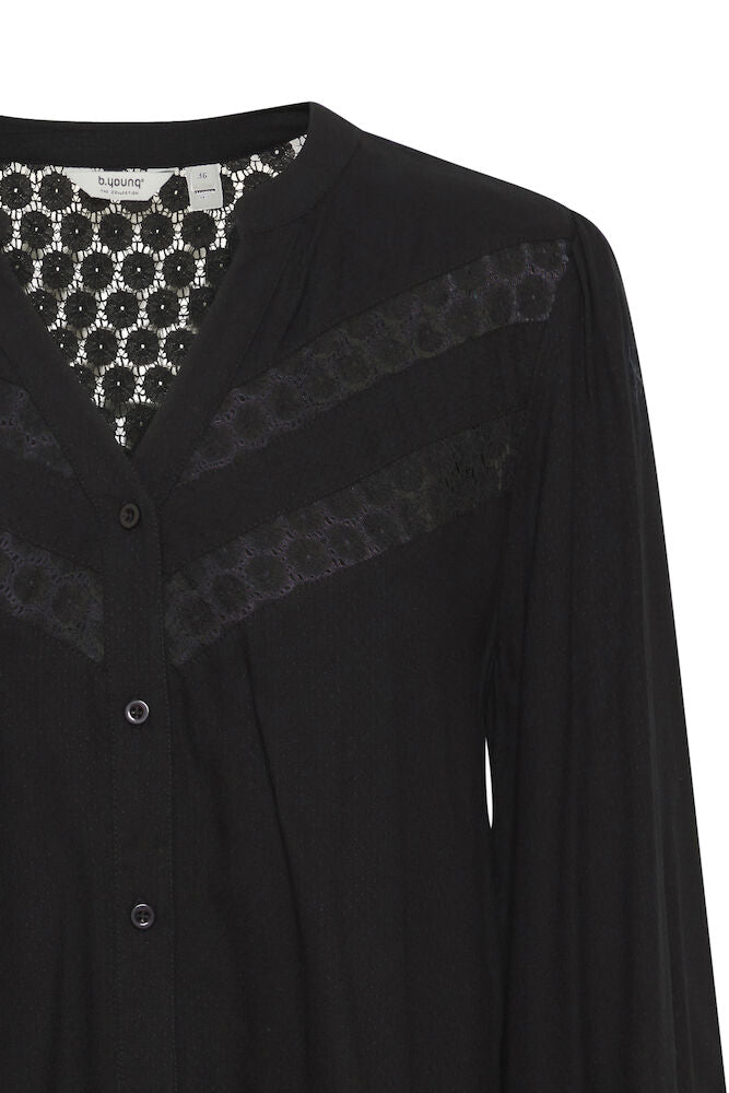 Habine bluse med v-halsudskæring sort b.young