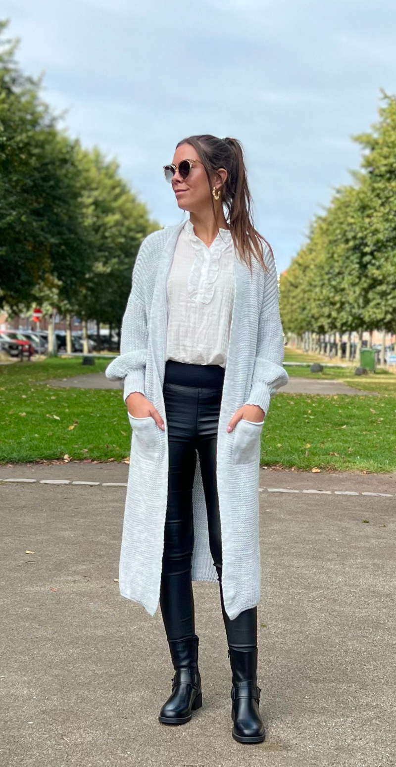 Asta lang strik cardigan med lommer lysgrå LikeLondon