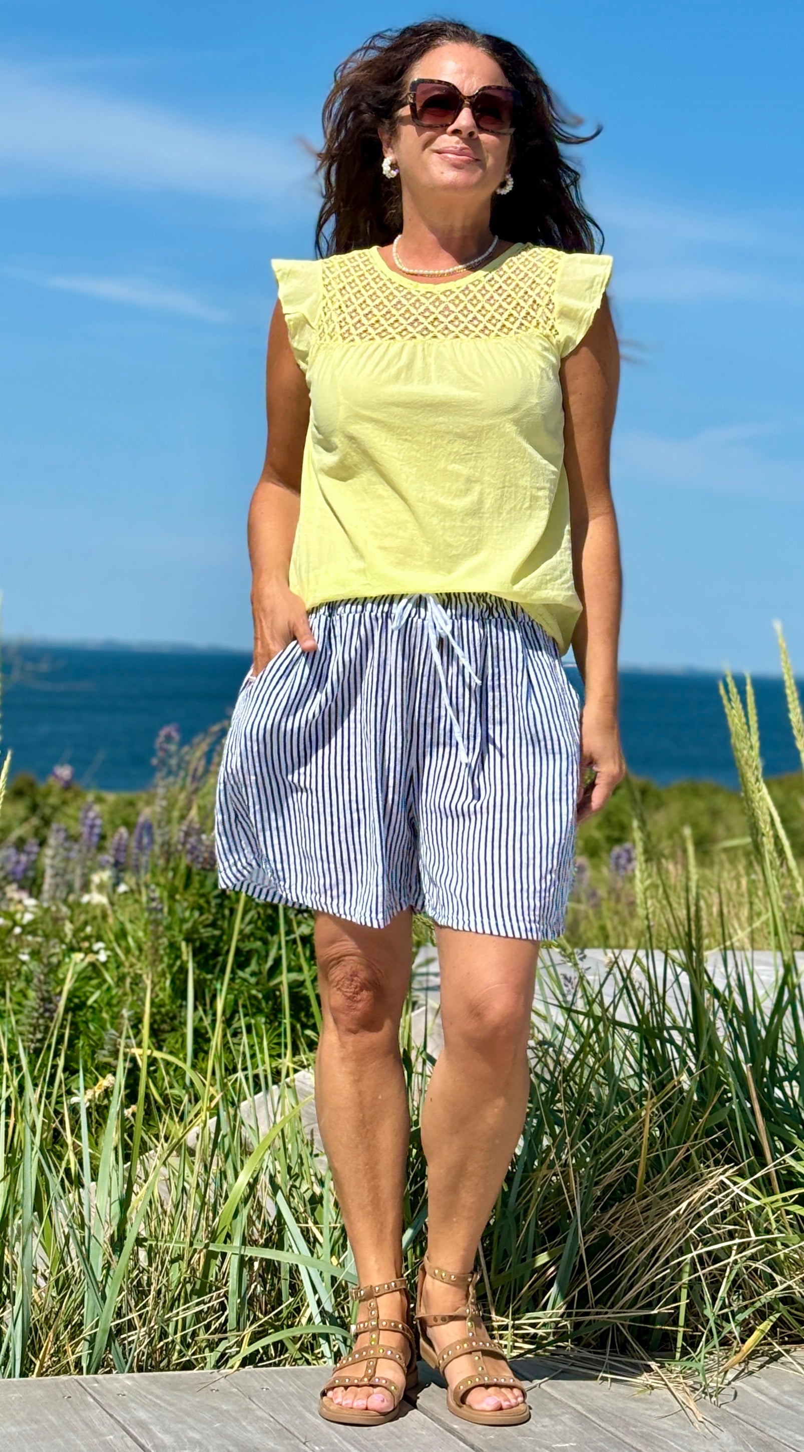 Elise stribet shorts hvid LikeLondon