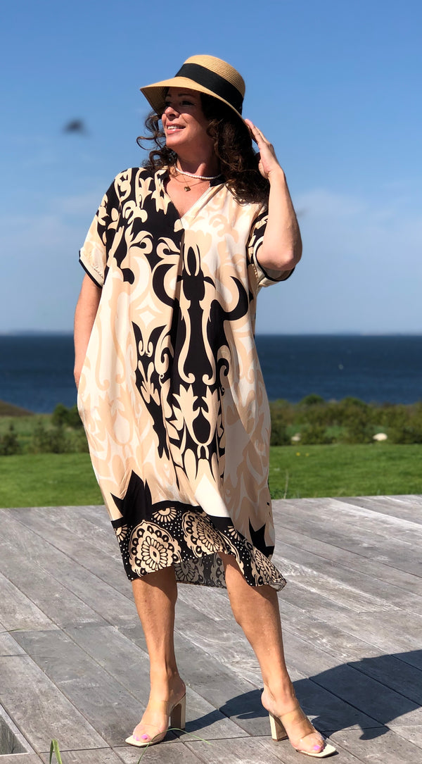 Forudbestilling uge 22 Melia kjole med mønster sort/beige LikeLondon