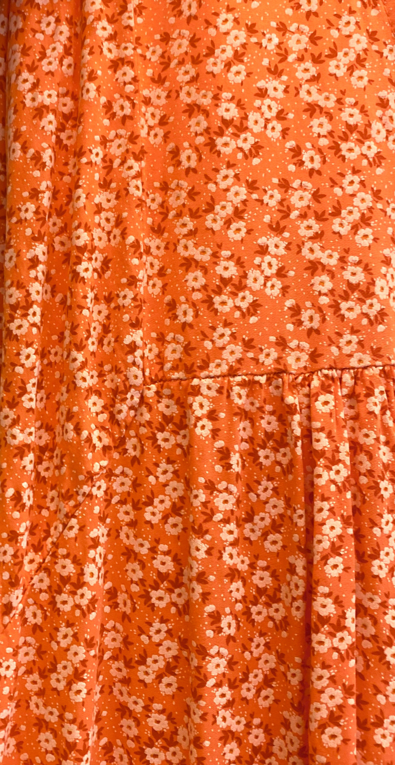 Blomsterprint tæt på orange