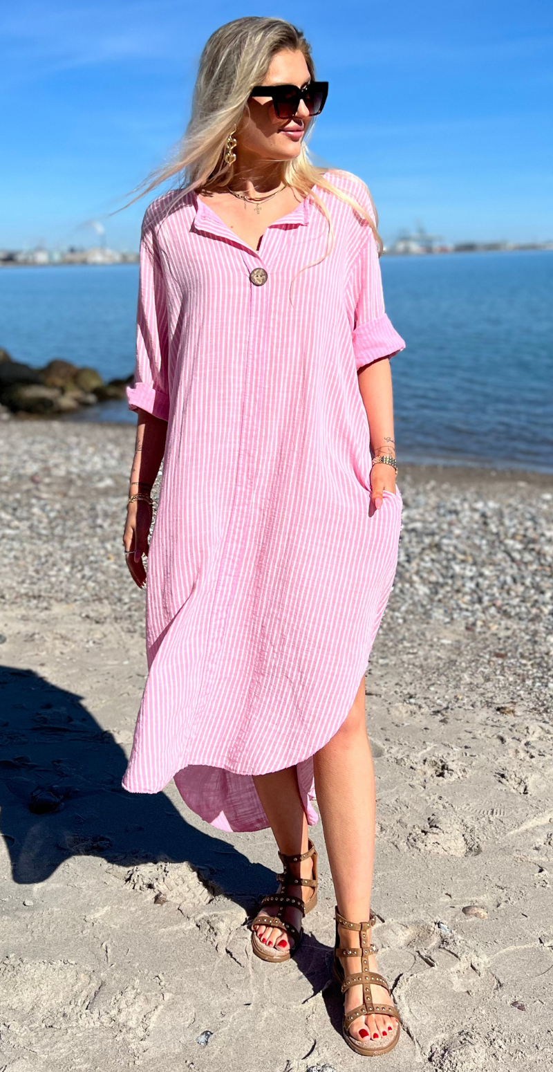 Ibi stribet kjole med lommer og træknap pink LikeLondon