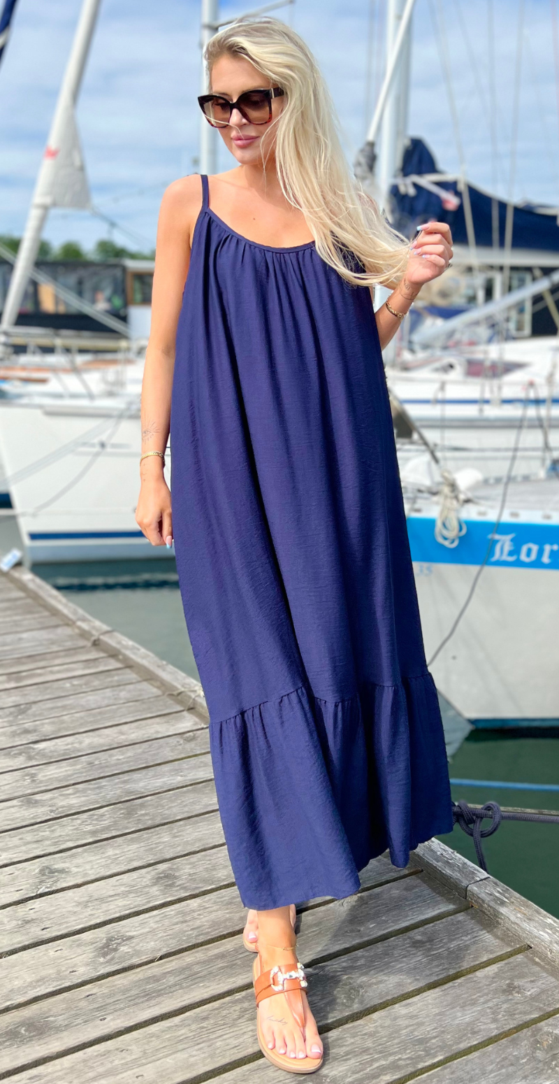 Navy strop kjole med peplum