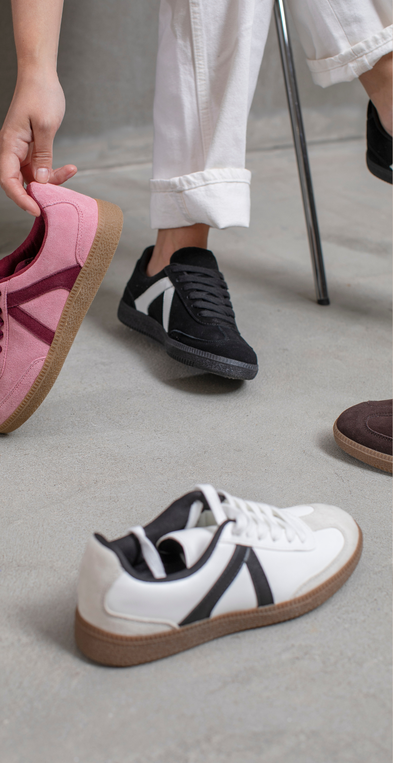 Sneakers med skind i hvid