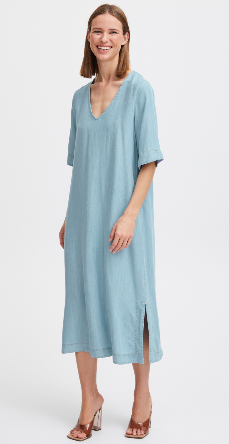 Lana kjole light blue denim