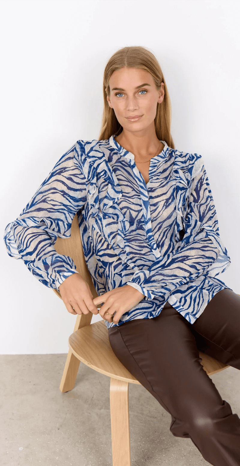 Valborg skjorte mørk blå