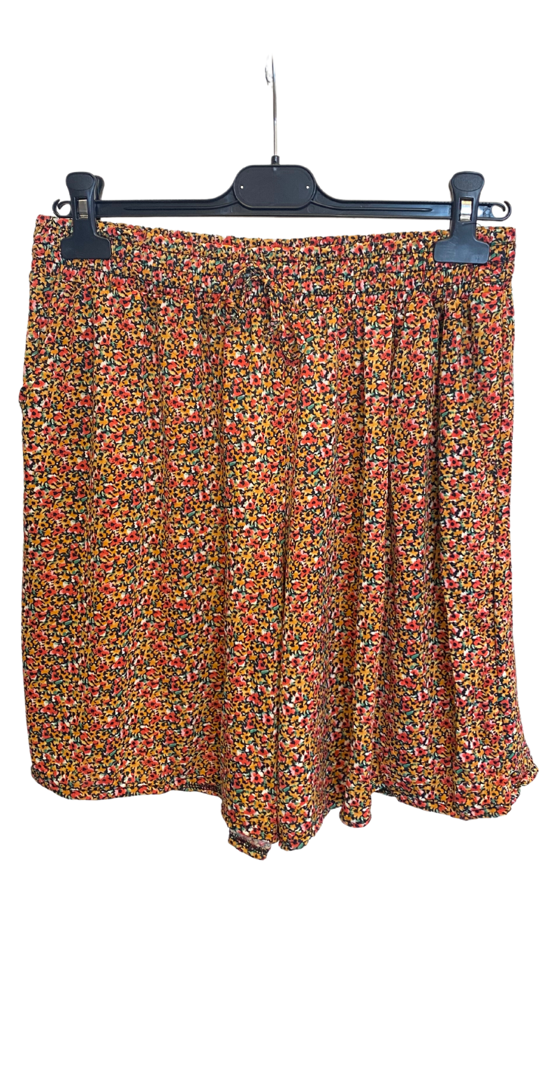 Blomstrede shorts rød Likelondon