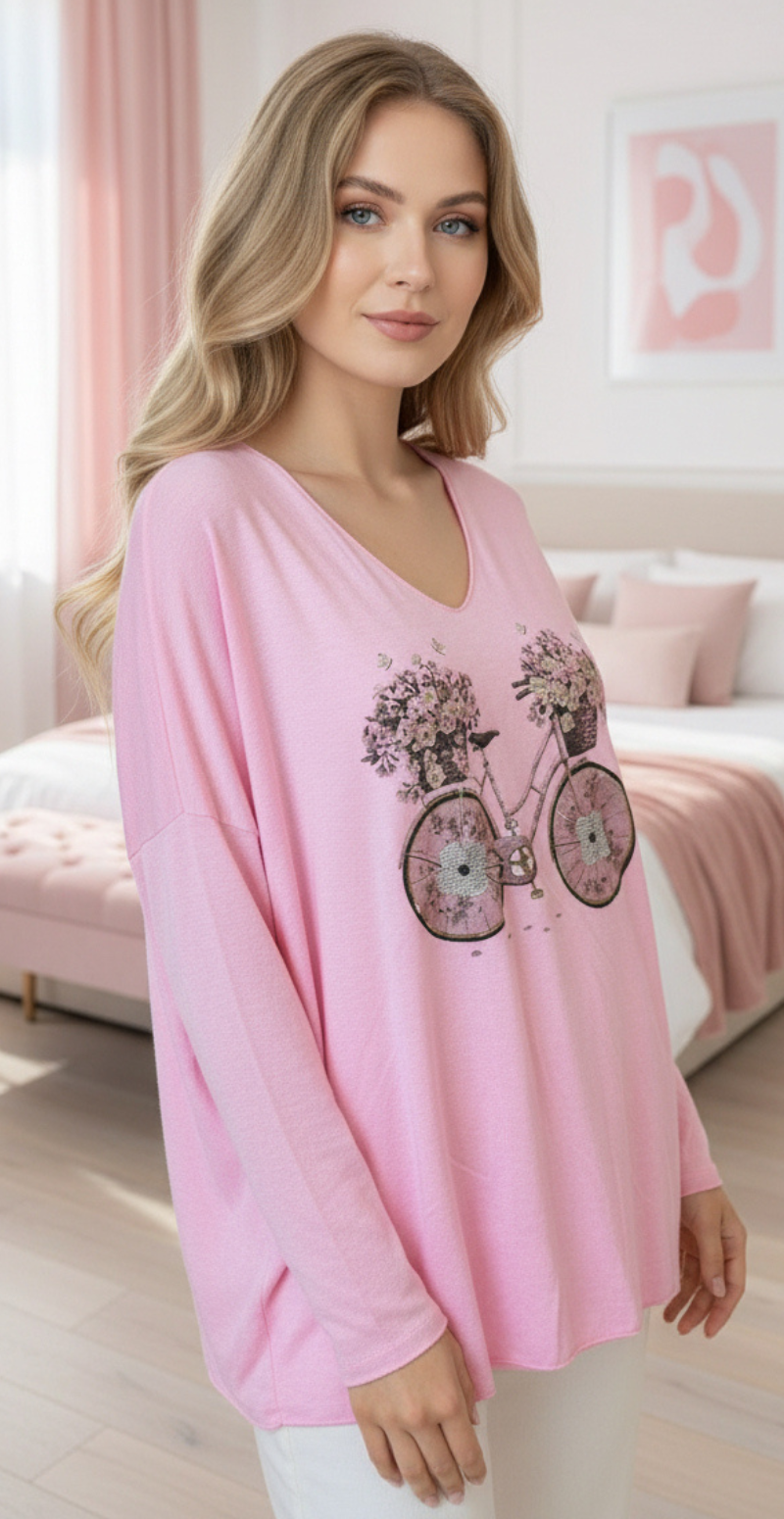 Elva bluse med v-hals og cykelmotiv pink LikeLondon