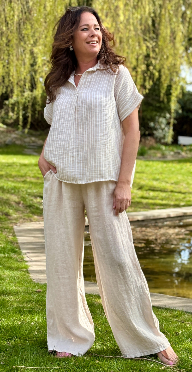 Serine bluse med striber og skjortekrave beige LikeLondon