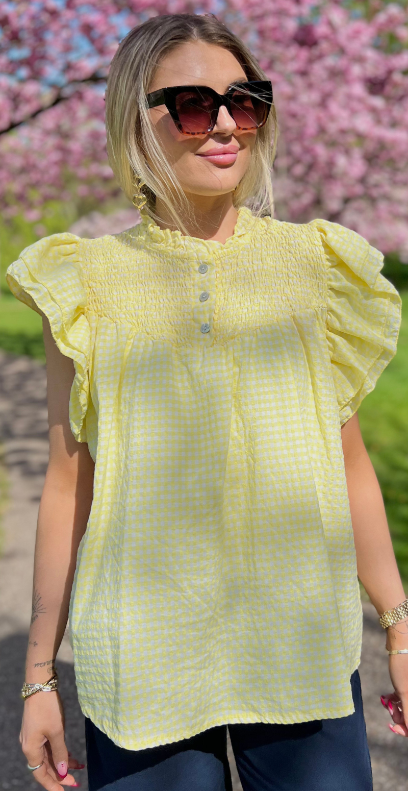 Gypsy ternet bluse med smock og flæseærmer gul LikeLondon