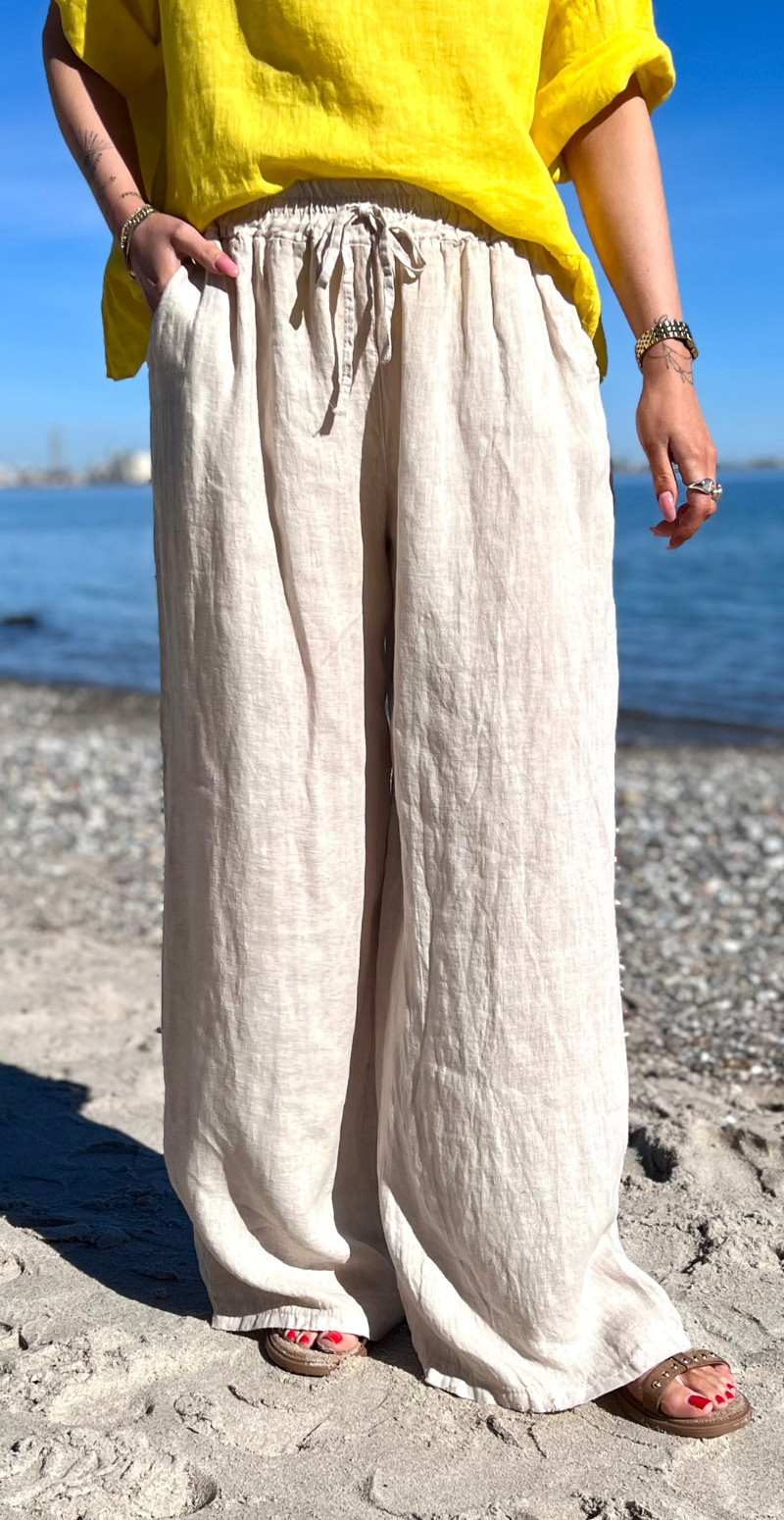Lilli hørbukser med lommer og elastik i taljen beige LikeLondon