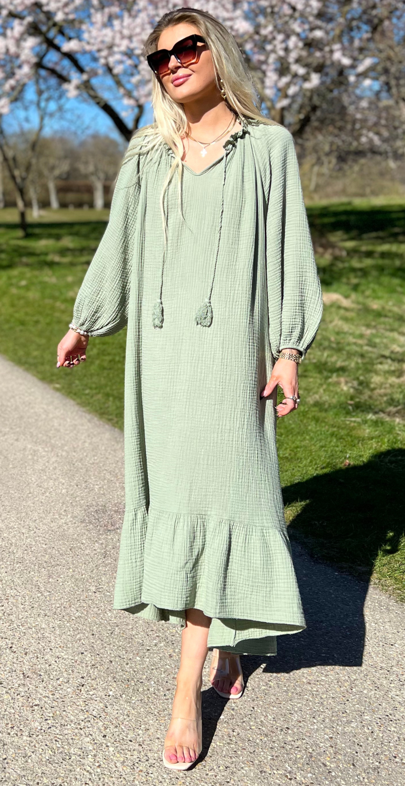 Wiki kjole med snørre og vidde ved ærmer khaki LikeLondon