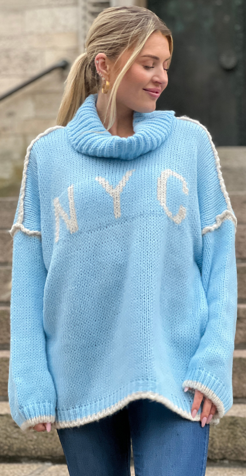 Brenda uld strik med rullekrave lysblå LikeLondon