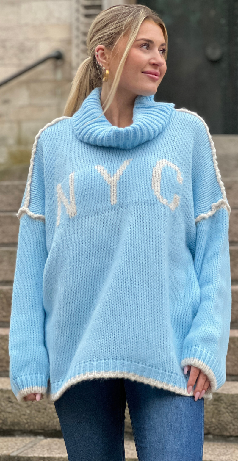 Brenda uld strik med rullekrave lysblå LikeLondon