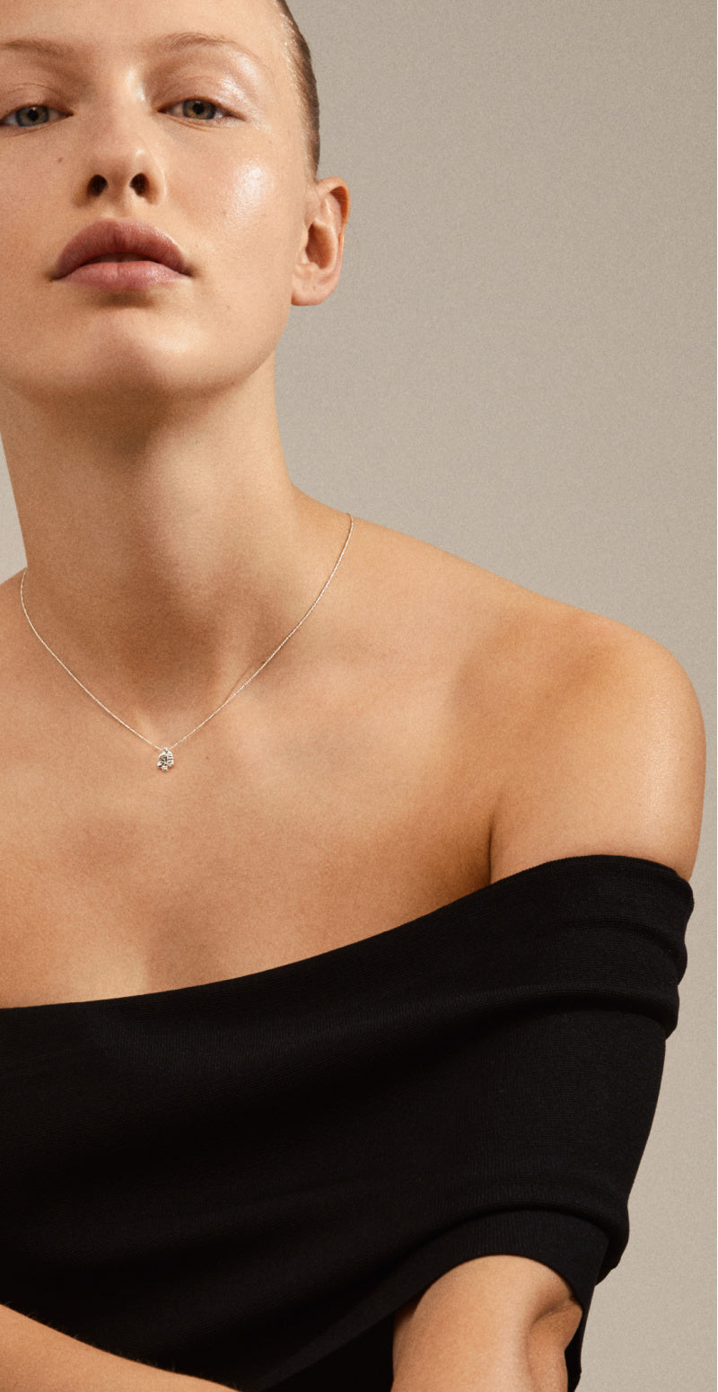 Sølv halskæde med krystal-vedhæng