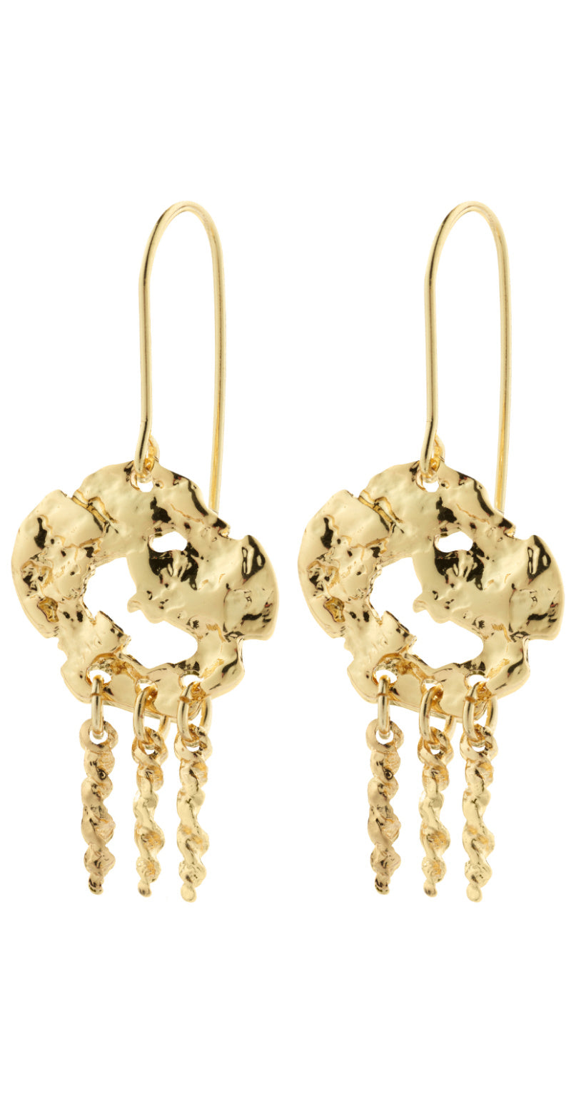 Guldbelagt øreringe i eklektisk design