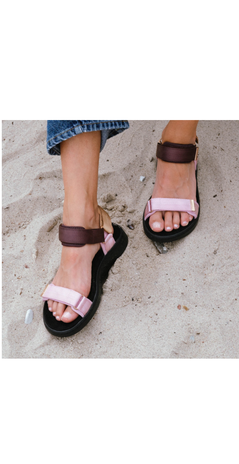 Sandal med velcro i zephyr multi