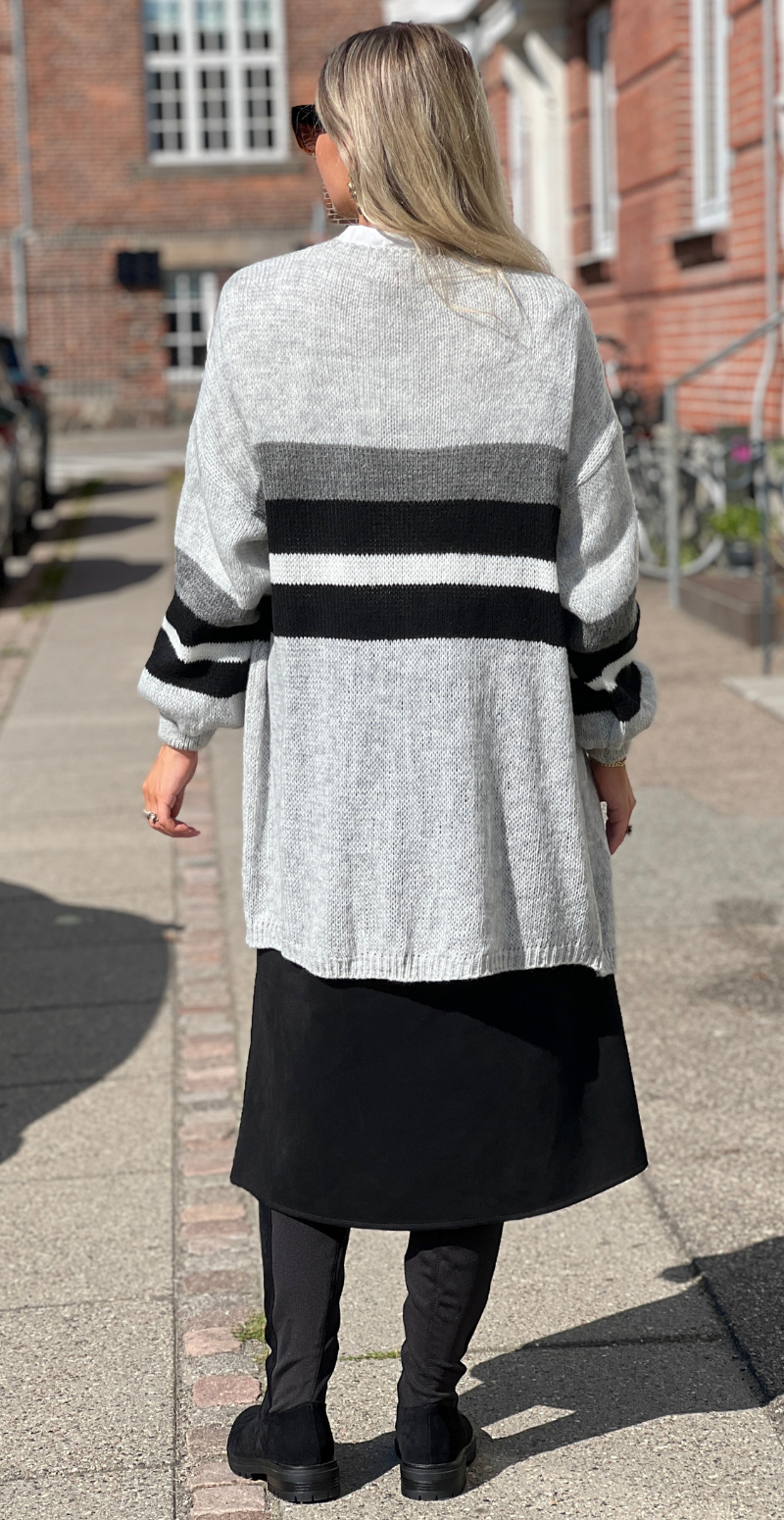 Regitze cardigan med striber grå LikeLondon