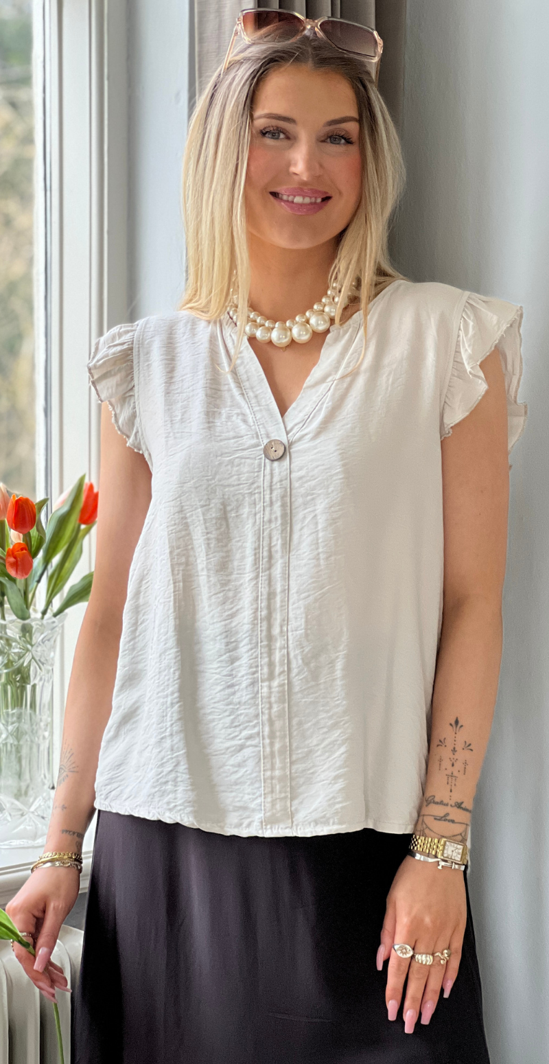 Lotus bluse med flæse detaljer beige LikeLondon