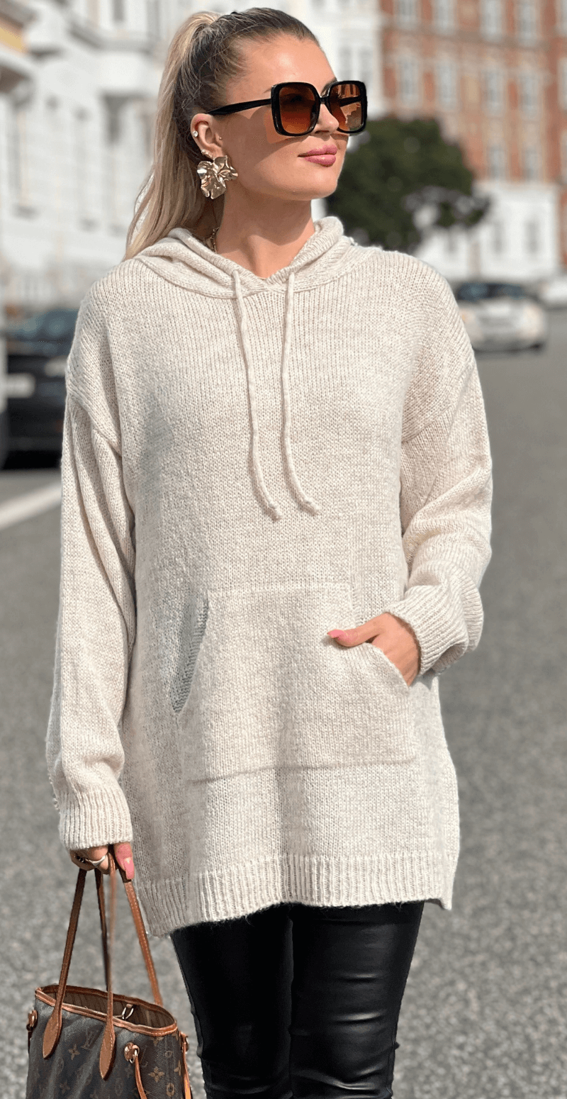 Linda strik med hætte og snørre beige LikeLondon