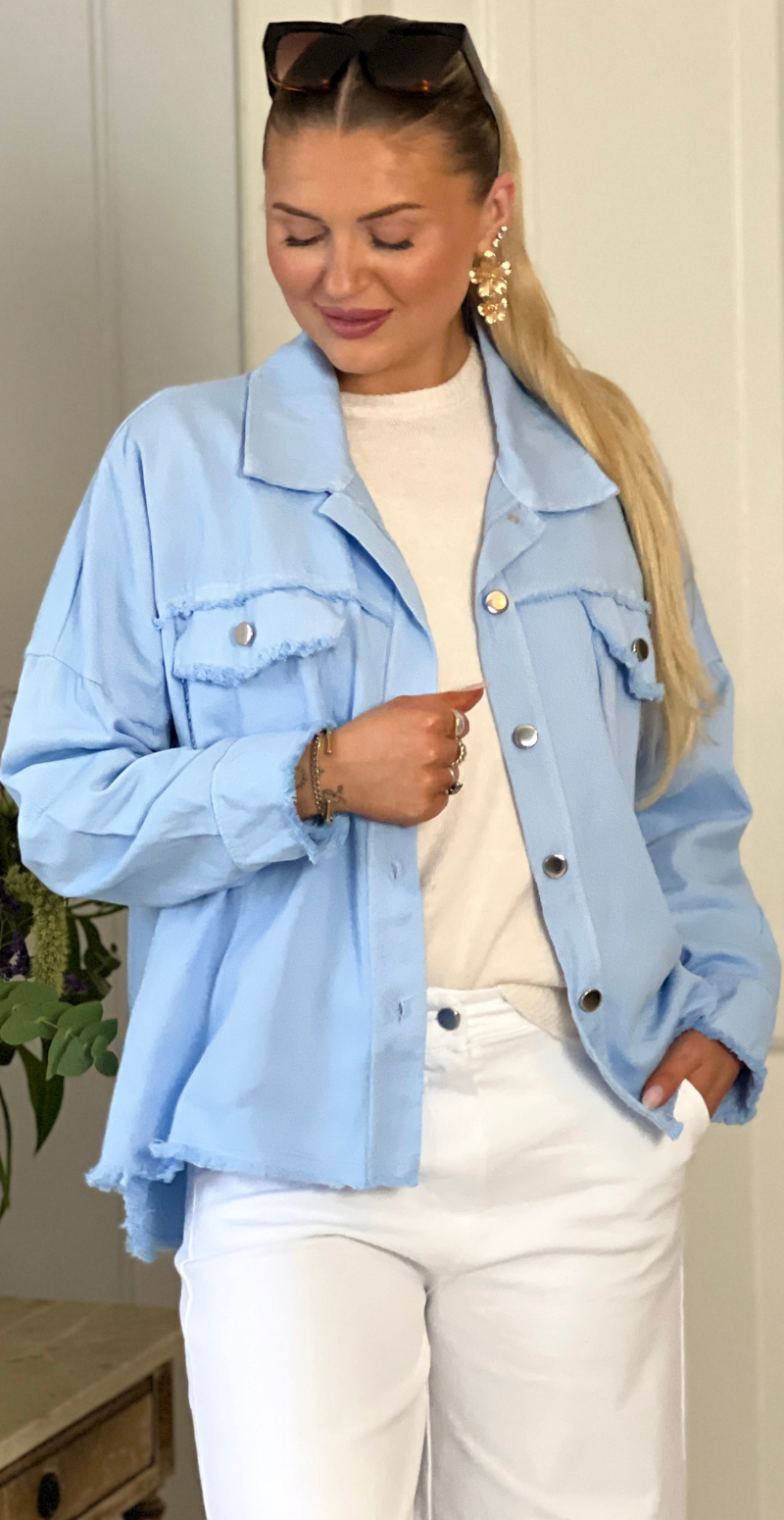 Madison canvas jakke med rå kanter sky LikeLondon