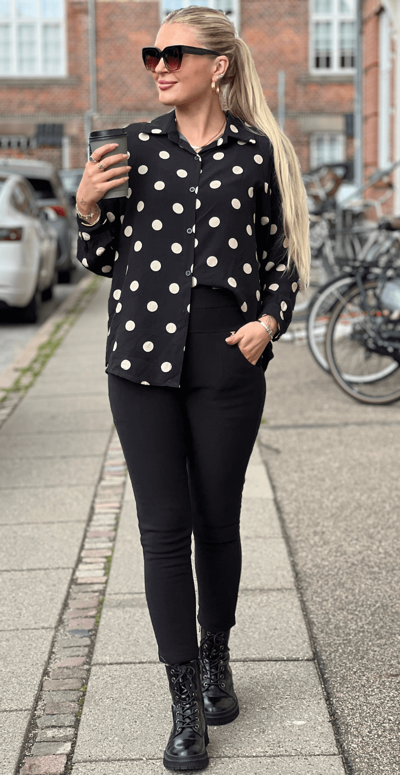 Victoria leggings med fleece og lille sten på lommen sort LikeLondon