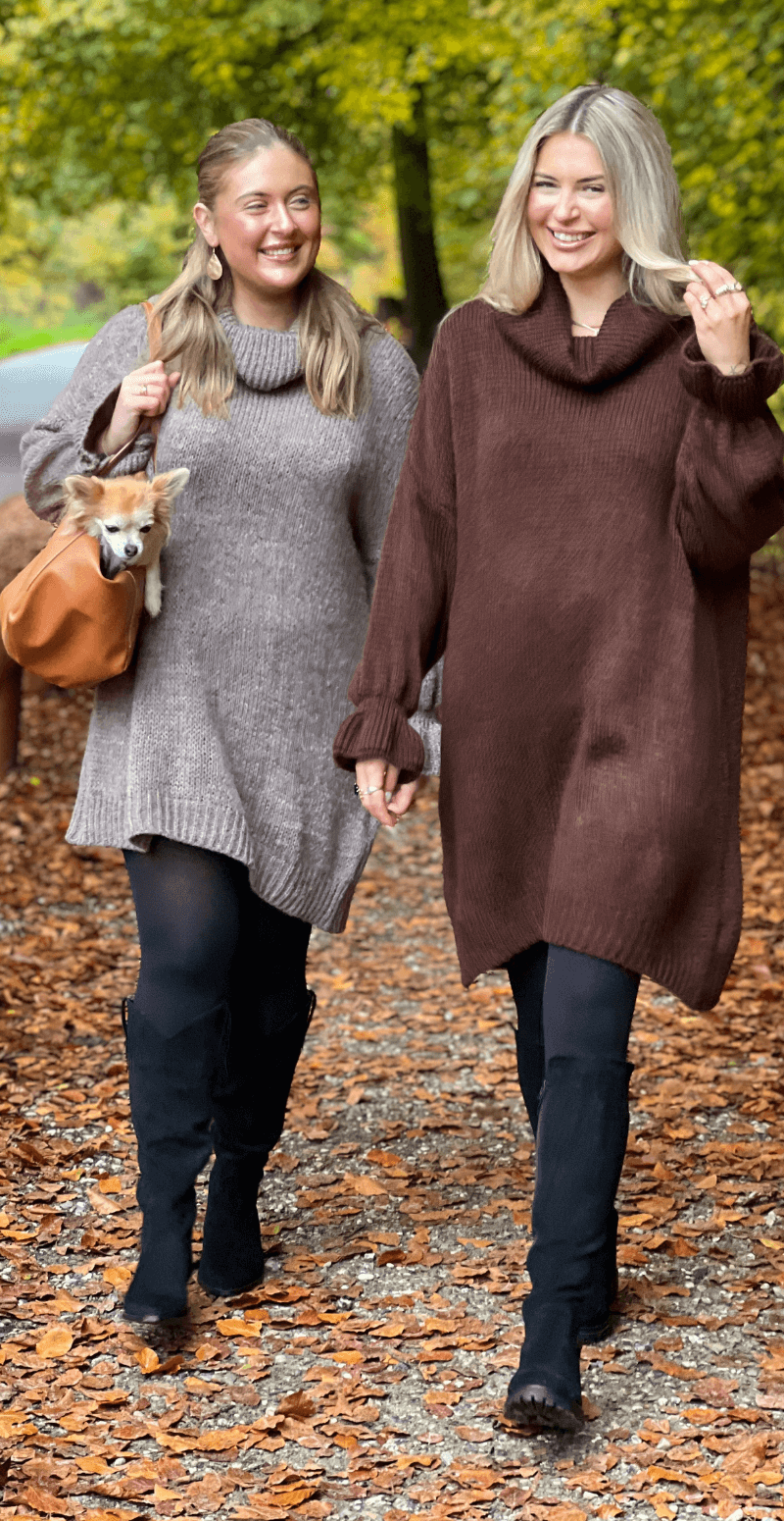 Helga strik lang med flæseærmer og rullekrave brun LikeLondon