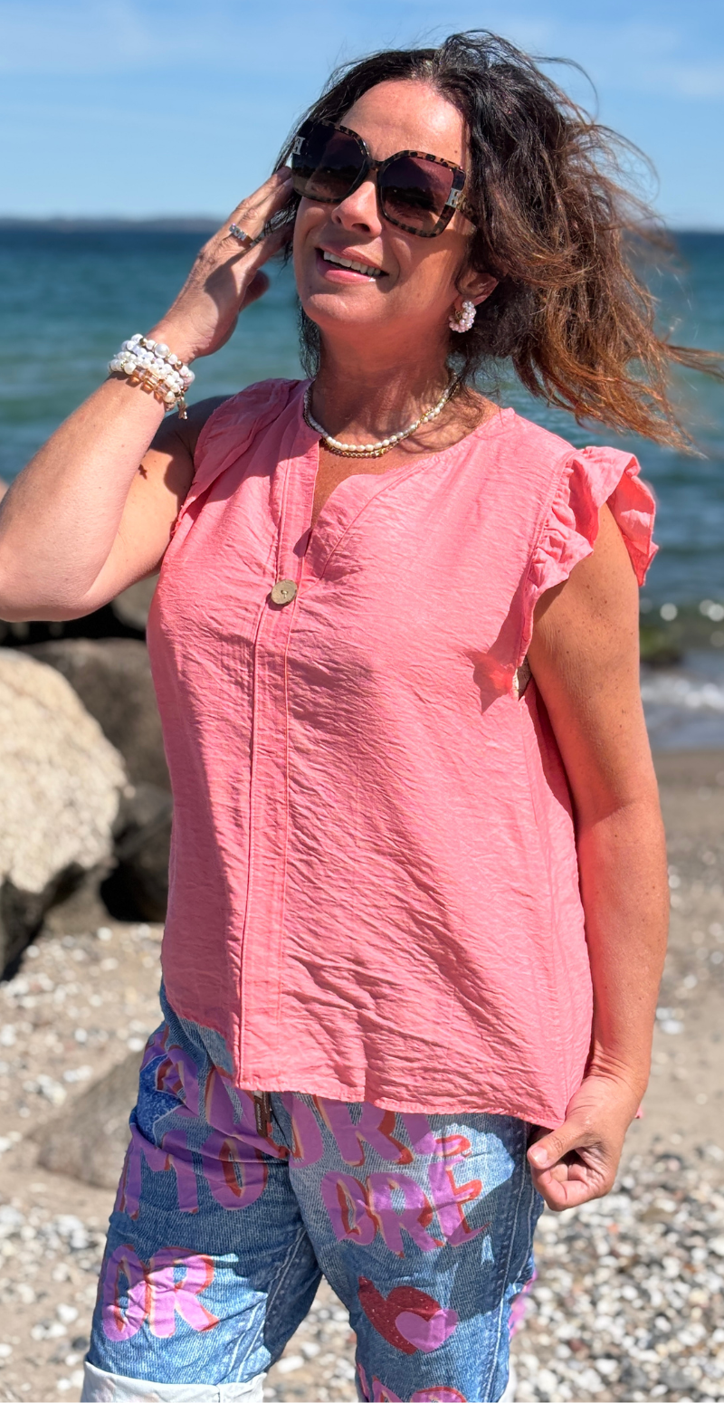 Lotus bluse med flæse detaljer koral LikeLondon