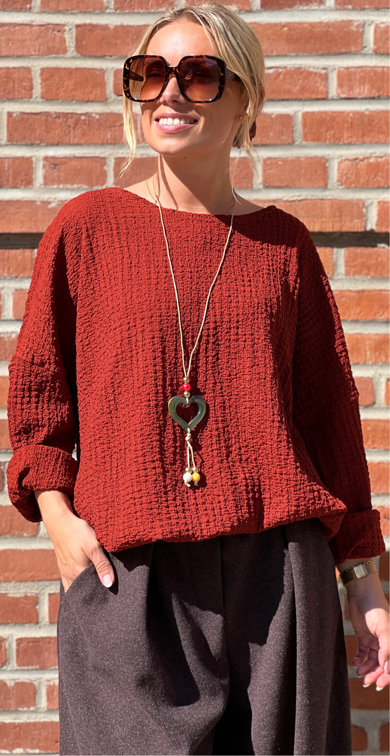 Fini krepp bluse med smykke terrakotta LikeLondon