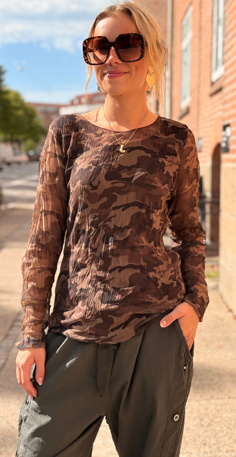 Sofie langærmet meshbluse med indertop fango camouflage LikeLondon