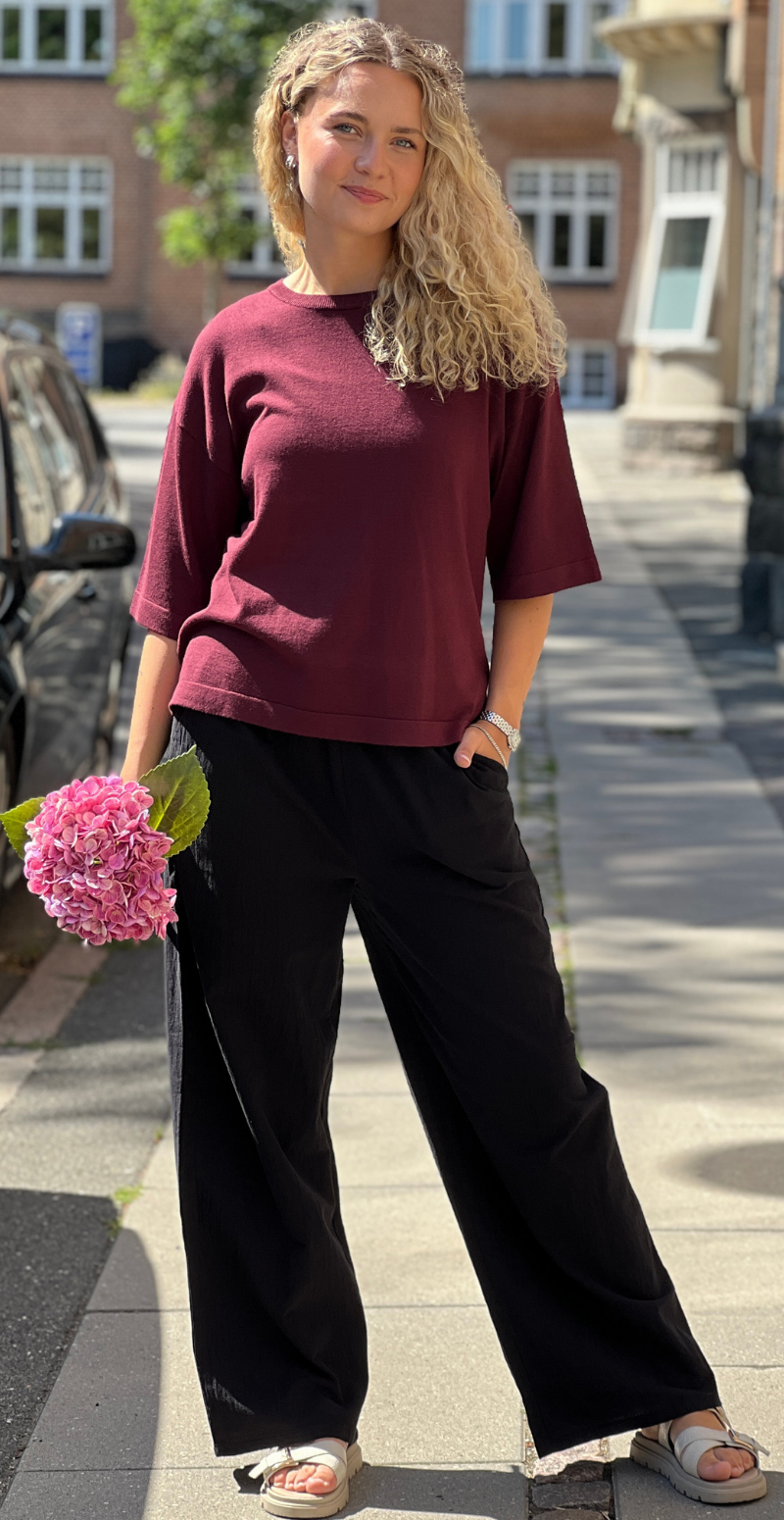 Conny pullover med 3/4 ærmer port royale Freequent