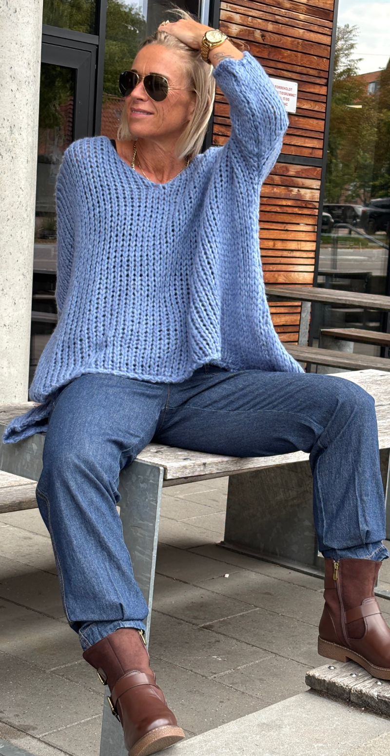 Beatrix oversized strik i grov rib jeans LikeLondon