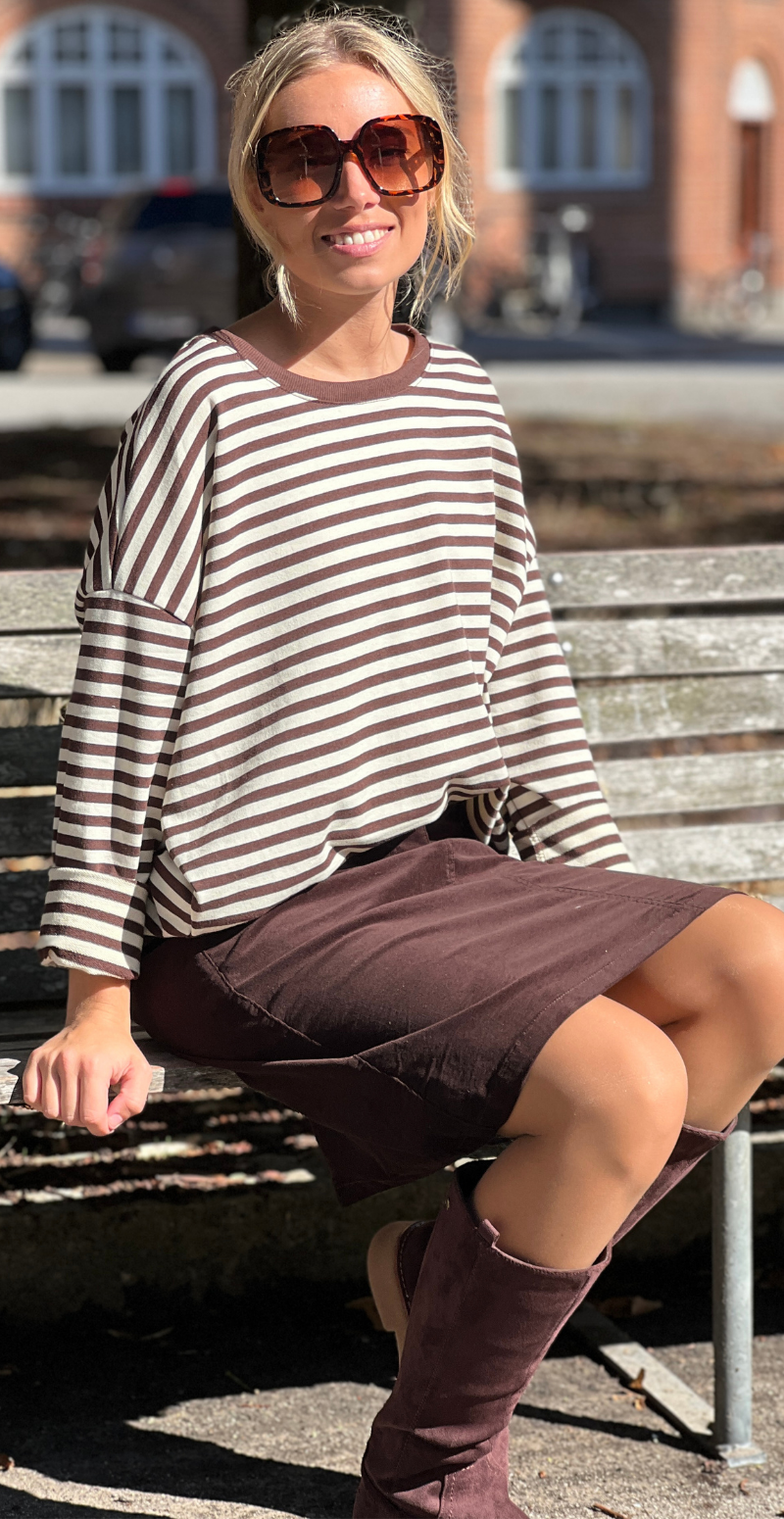 Zenia bluse med lange ærmer og striber old brown/cream LikeLondon