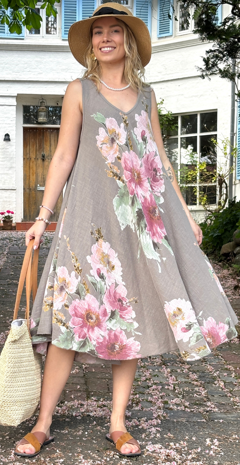 Faye kjole med brede stropper og blomstermotiv fango LikeLondon