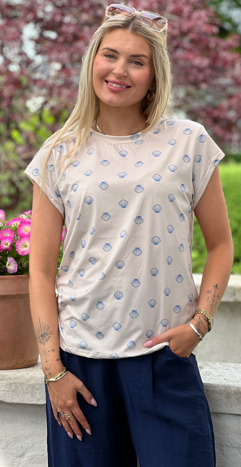Alma t-shirt ivory cobolt shell Liberté