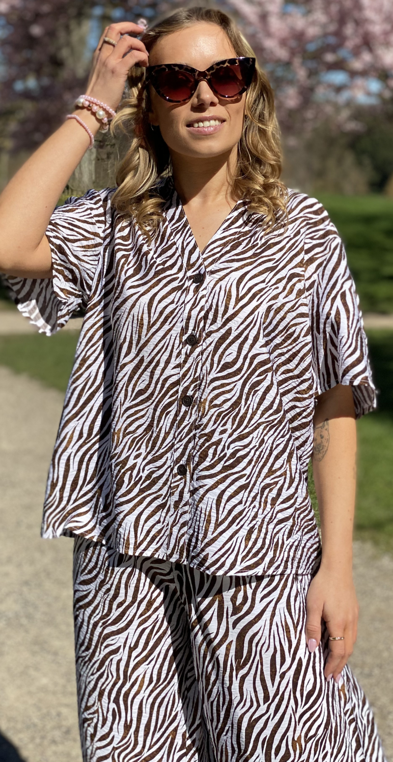 Mele bluse med zebraprint brilliant white w. coffee bean Freequent