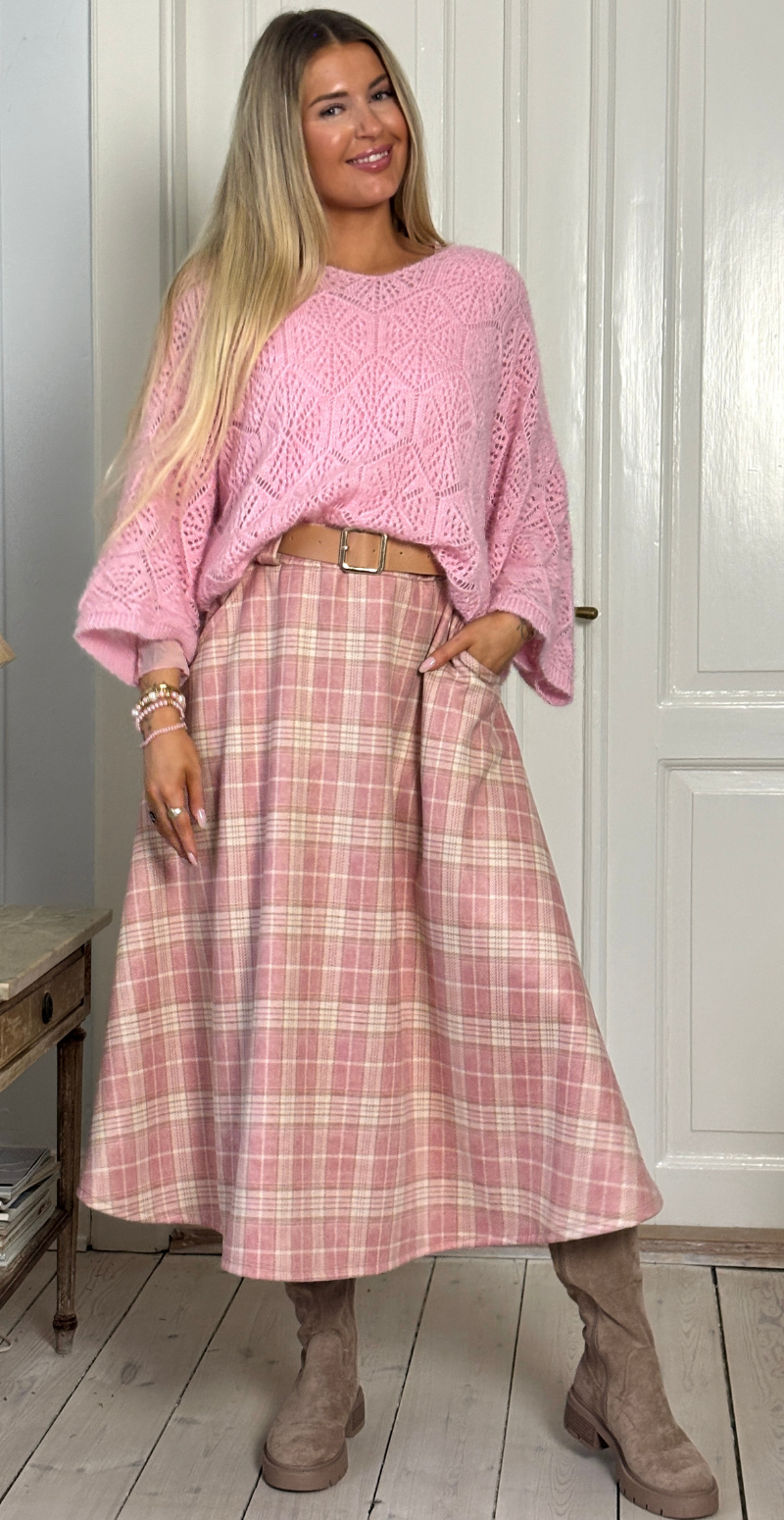 Zelda ternet nederdel med bælte og lommer rosa LikeLondon