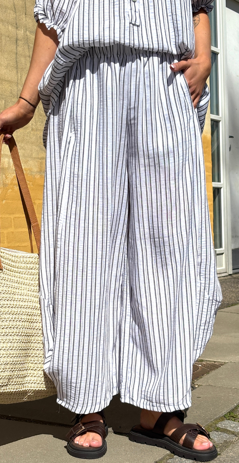 Merle stribet bukser med balloneffekt hvid LikeLondon