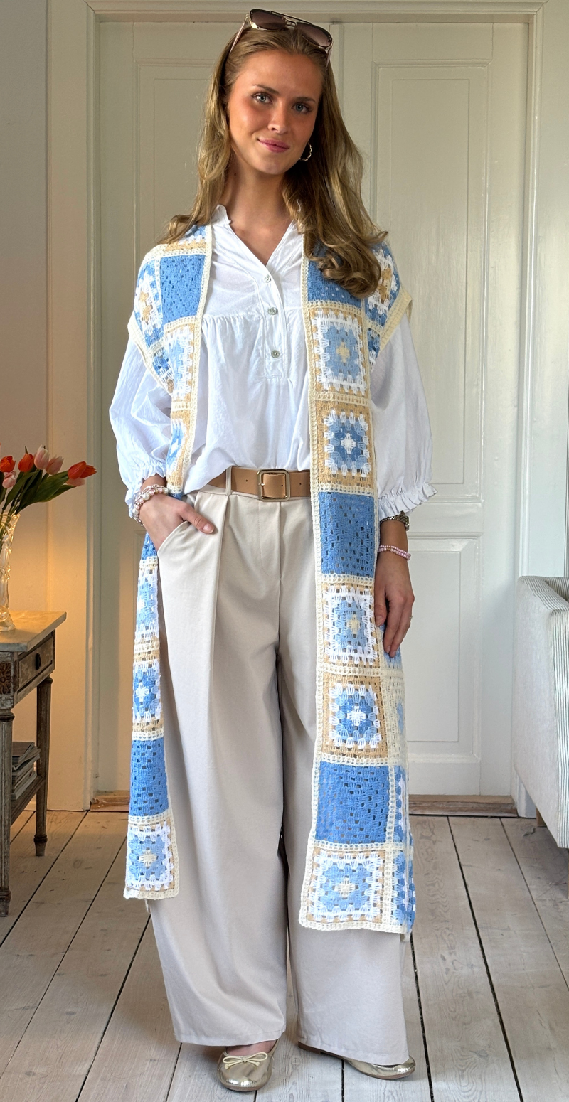 Macy lang hæklet patchwork cardigan lysblå LikeLondon