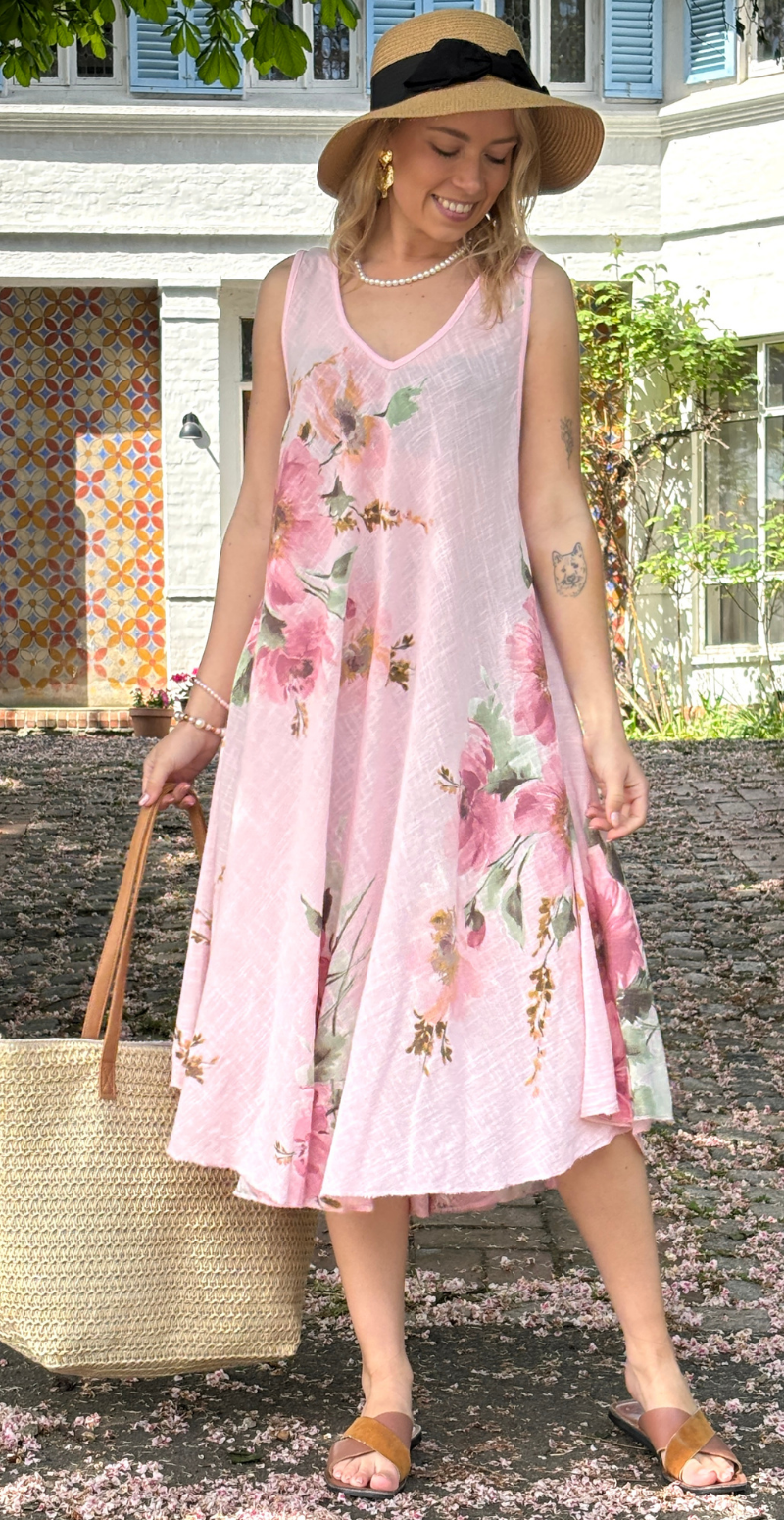 Faye kjole med brede stropper og blomstermotiv rosa LikeLondon