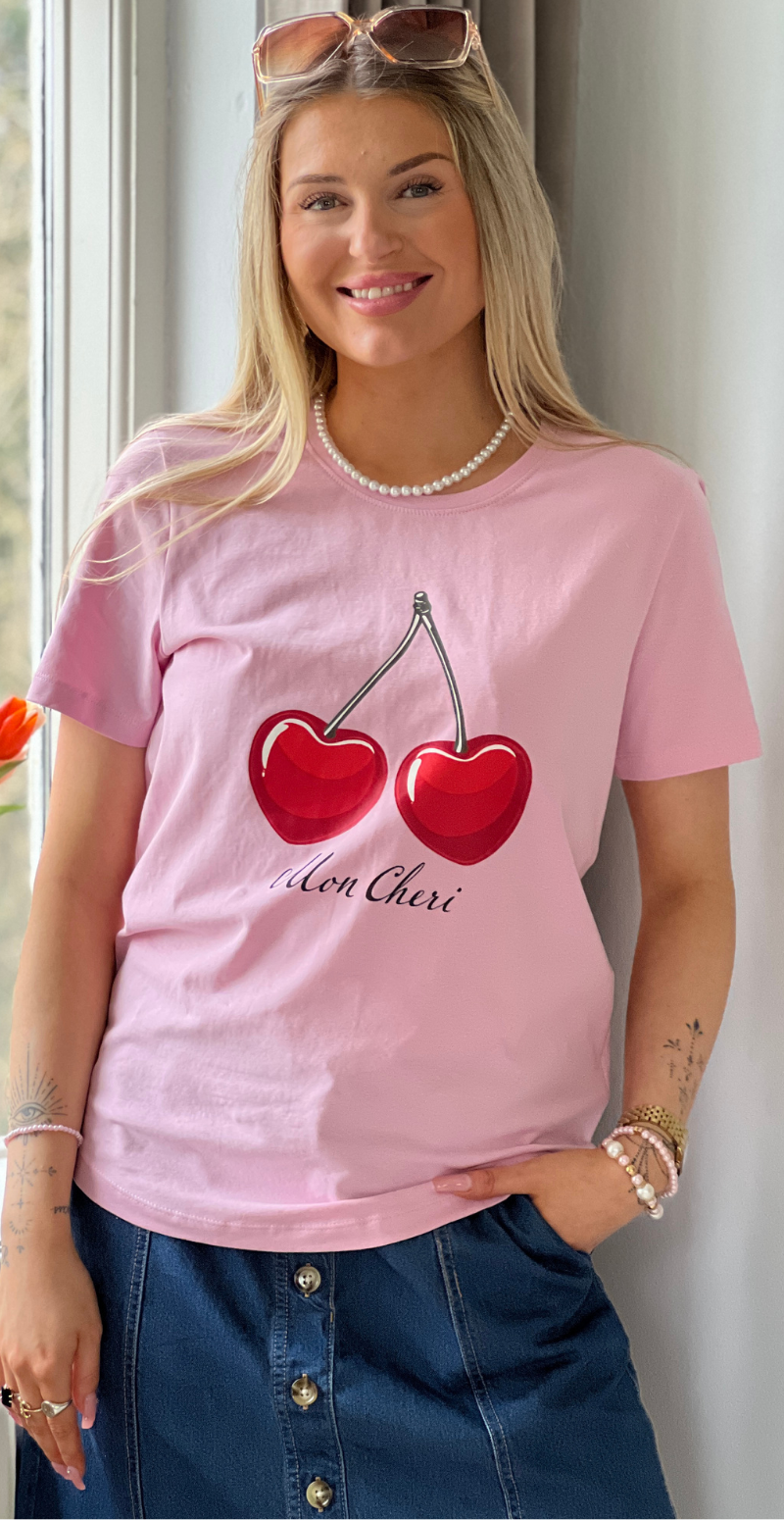 Fenjal t-shirt med kirsebær motiv star sweet lilac Freequent