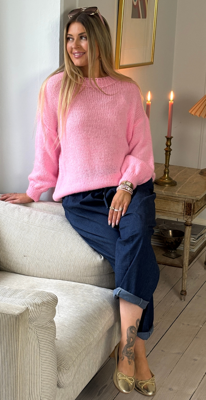 Rosaly strik med rund hals og ribkanter pink LikeLondon